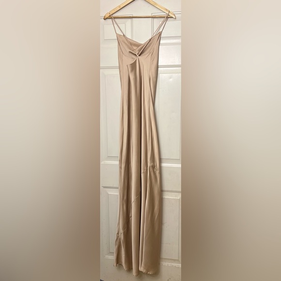 🥂 Show Me Your Mumu Tuscany Maxi Slip Dress - Picture 9 of 11